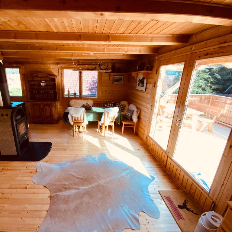 Zirbitz Hütte am Waldrand - Sauna, Kamin, Feuerstelle, Ausblick - Maison 3 Chambres - 5
