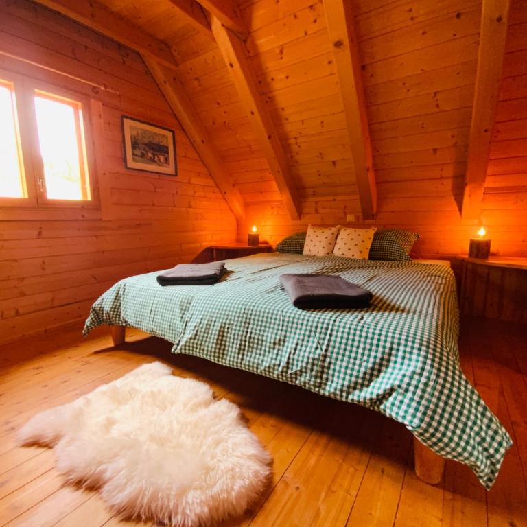 Zirbitz Hütte am Waldrand - Sauna, Kamin, Feuerstelle, Ausblick - Maison 3 Chambres - 8