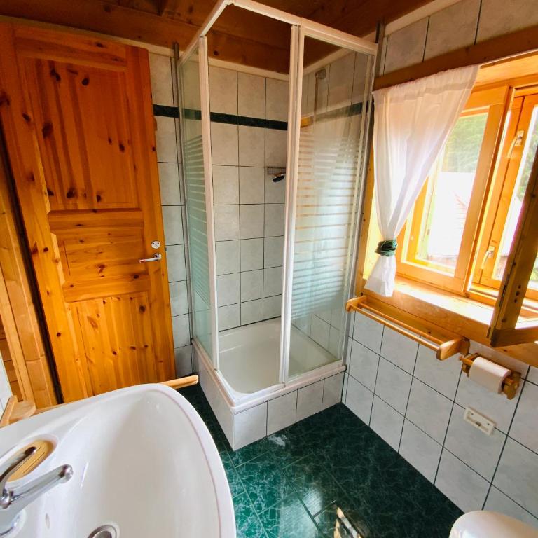 Zirbitz Hütte am Waldrand - Sauna, Kamin, Feuerstelle, Ausblick - Maison 3 Chambres - 12