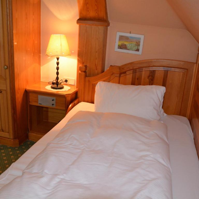 Hotel-Restaurant Fischer - Einzelzimmer - 2