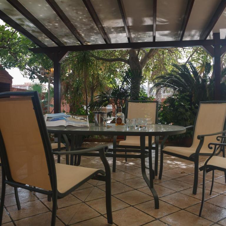 Luxury villa in Playa Honda - Villa - 46