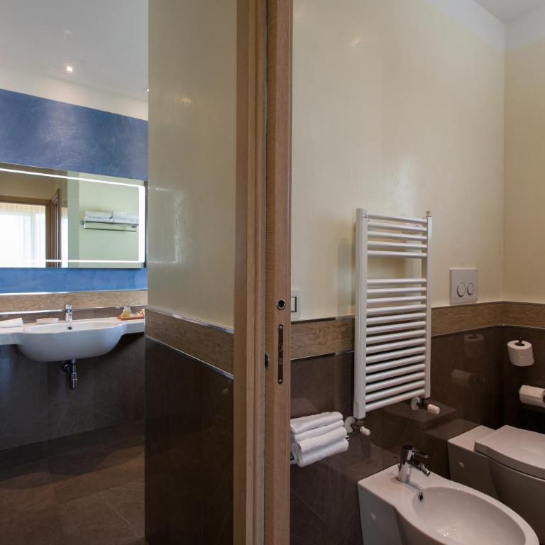 Hotel Imperiale Rimini & SPA - Junior Suite con Balcone - 3