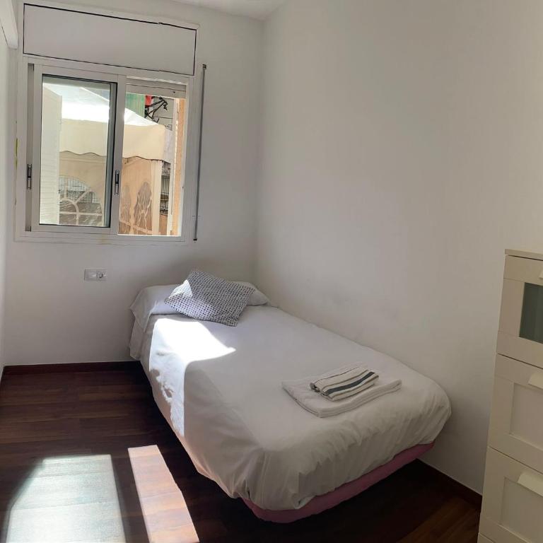 Apartamento con gran terraza cerca de la playa - Apartamento de 2 dormitorios - 4