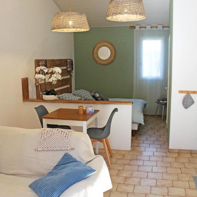 Villa COLIBRI - Studio avec Terrasse - 8