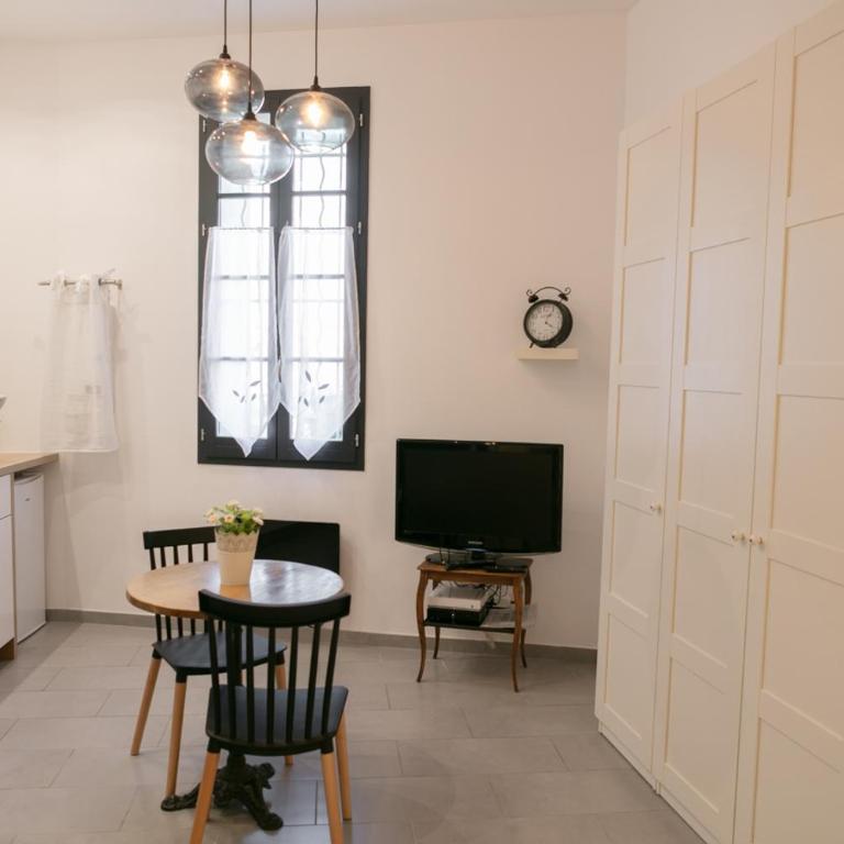 studio Vaucluse Clovis - Studio - Rez-de-Chaussée - 11