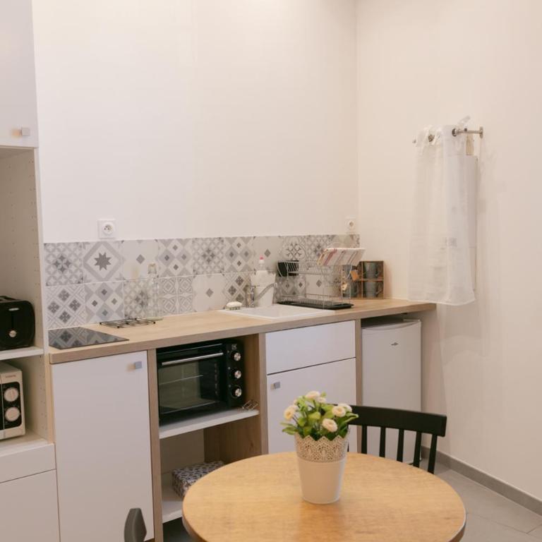 studio Vaucluse Clovis - Studio - Rez-de-Chaussée - 13