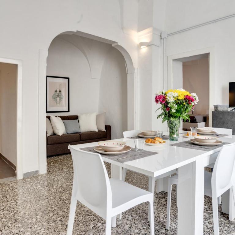 GuestHost - Mirror House Central Apartment - Appartamento con 1 Camera da Letto - 2
