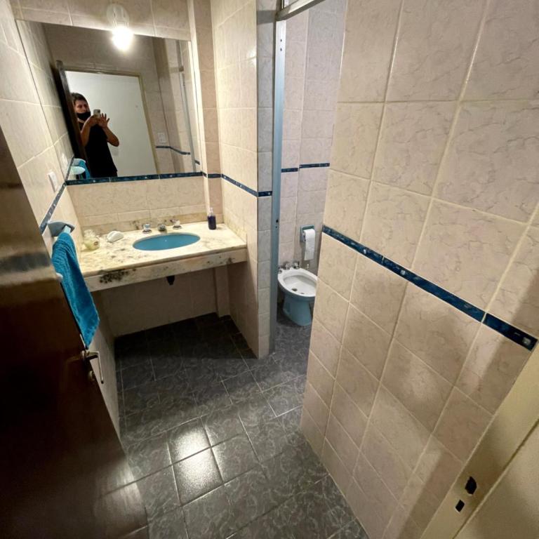 Amplio departamento ZONA CENTRO (2) - Apartamento de 3 dormitorios - 17