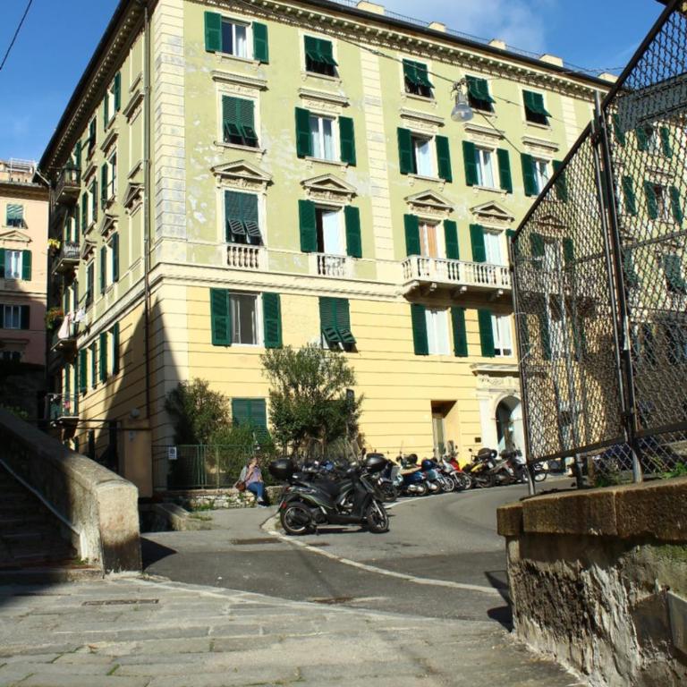 a due passi dal centro - Camera Matrimoniale con Bagno Privato - 2
