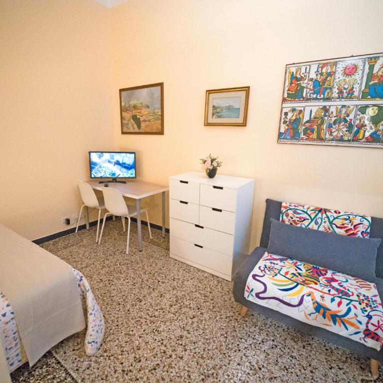 a due passi dal centro - Camera Matrimoniale con Bagno Privato - 4