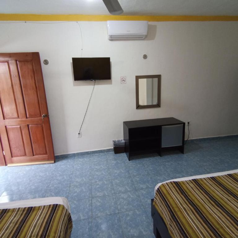 Posada Antonia Bacalar - Habitación Doble con baño privado - 2 camas - 1