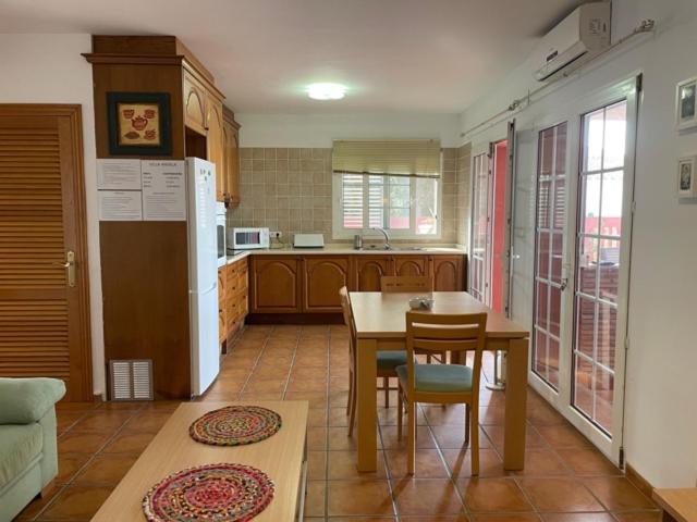 MARINETA CASSIANA "Beach Resort " Villa Ángela - Two-Bedroom Apartment - 9