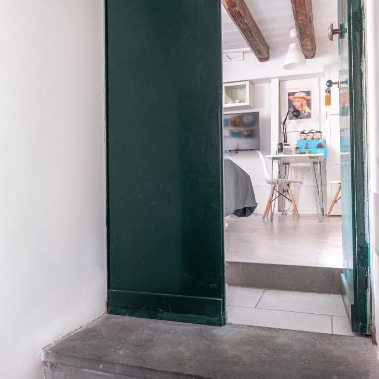 Romantic Nest Colosseum - Appartamento con 1 Camera da Letto - 14