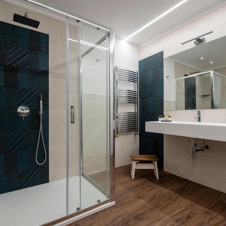 Fervore Luxury Rooms - Deluxe Triple Room - 6
