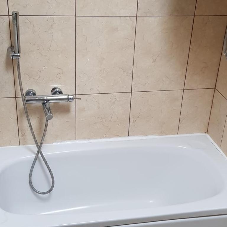 Domador Rooms & Apartments - Niskobudžetna Dvokrevetna Soba sa Bračnim Krevetom - 4