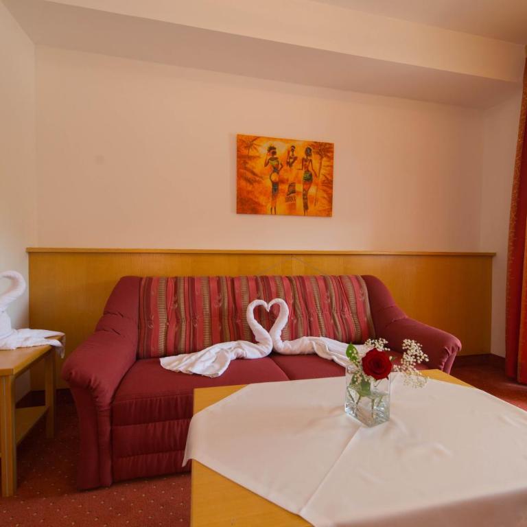 Strandhotel Faak - Superior Apartment mit 1 Schlafzimmer, Balkon und Seeblick - 3