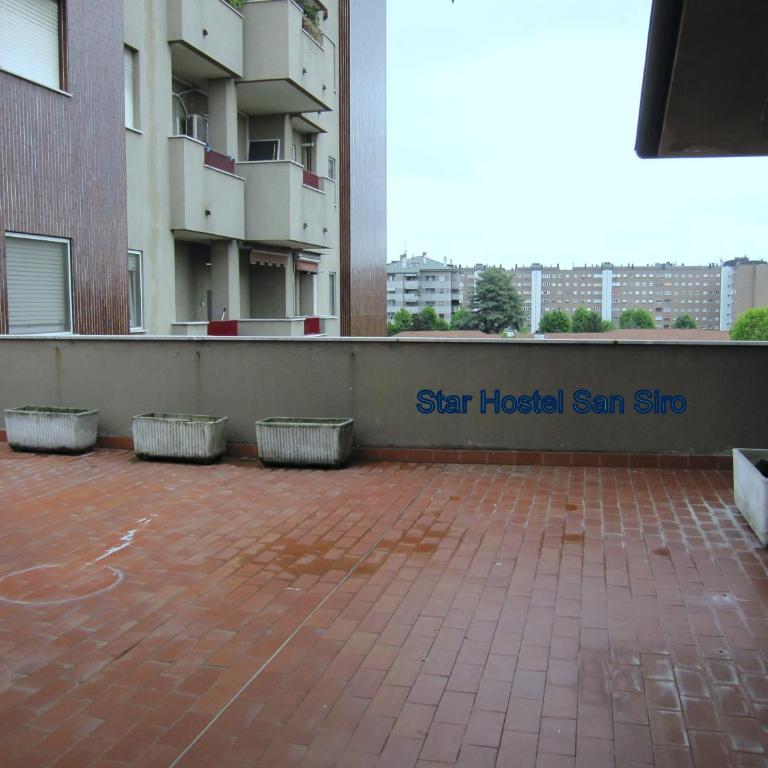 Star Hostel San Siro Fiera - Posto Letto in Dormitorio Misto con 6 Letti - 4