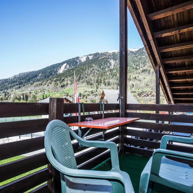Hotel Derby - Standard Doppelzimmer mit Balkon - 3