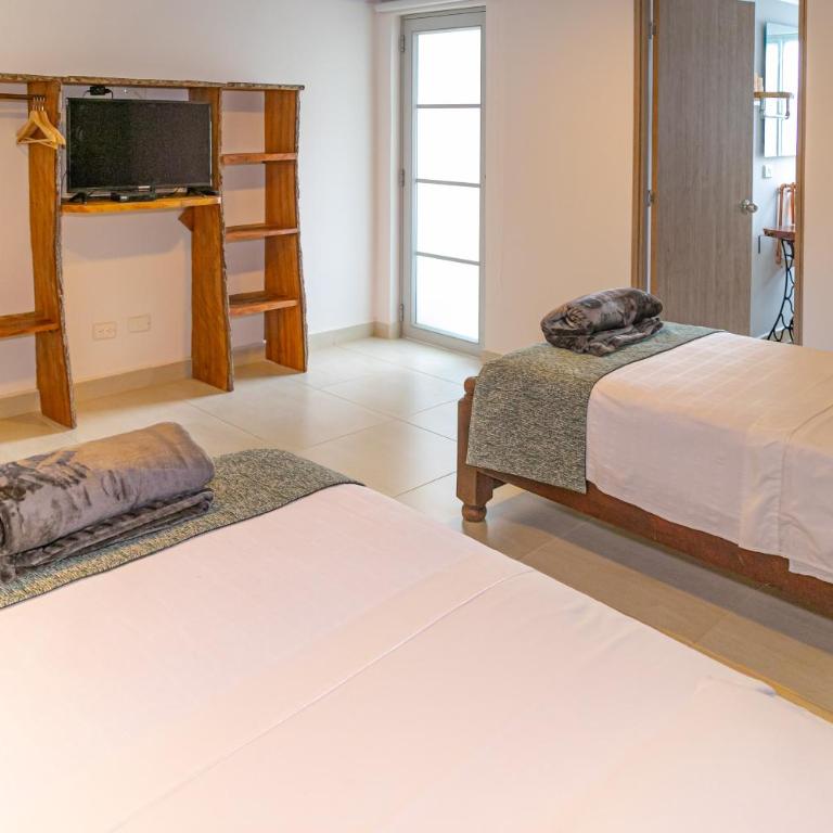 Hotel Hacienda Buena Vista - Twin Room - 10