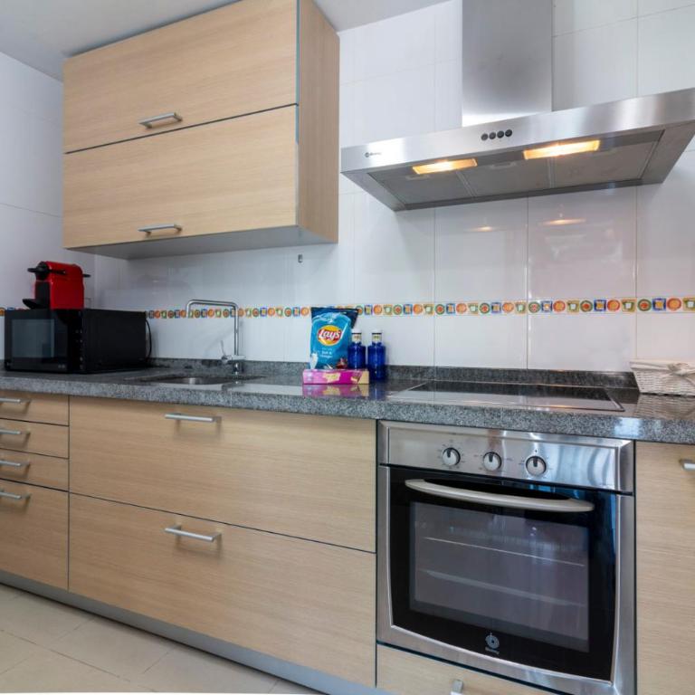 HomeForGuest NEW Modern Penthouse Apartment with panoramic views of Santa Cruz - Apartamento Ático - 22