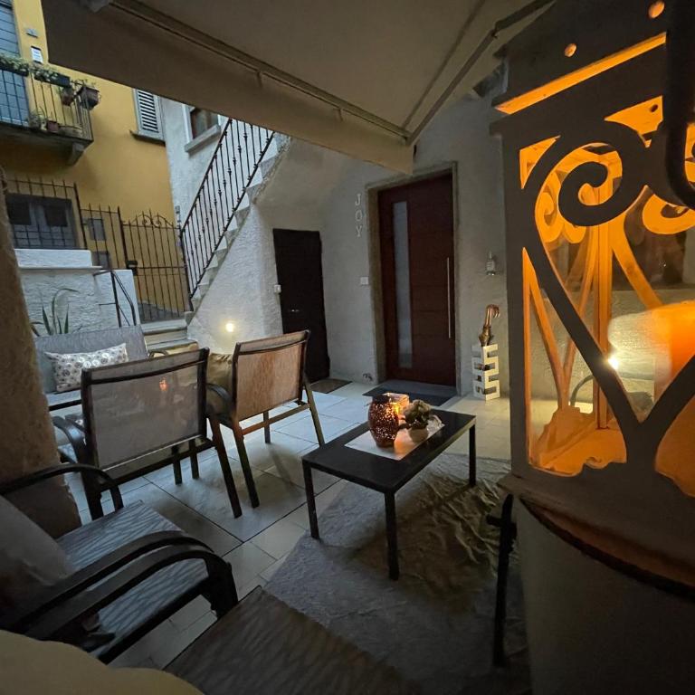 Blue House Varenna - Superior Apartment - 12