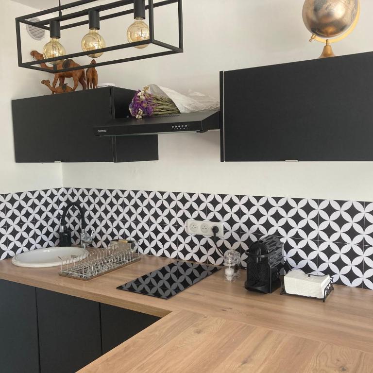 Appartement deux pièces , climatisé, terrase, Cavalaire - Apartamento de 1 dormitorio - 14