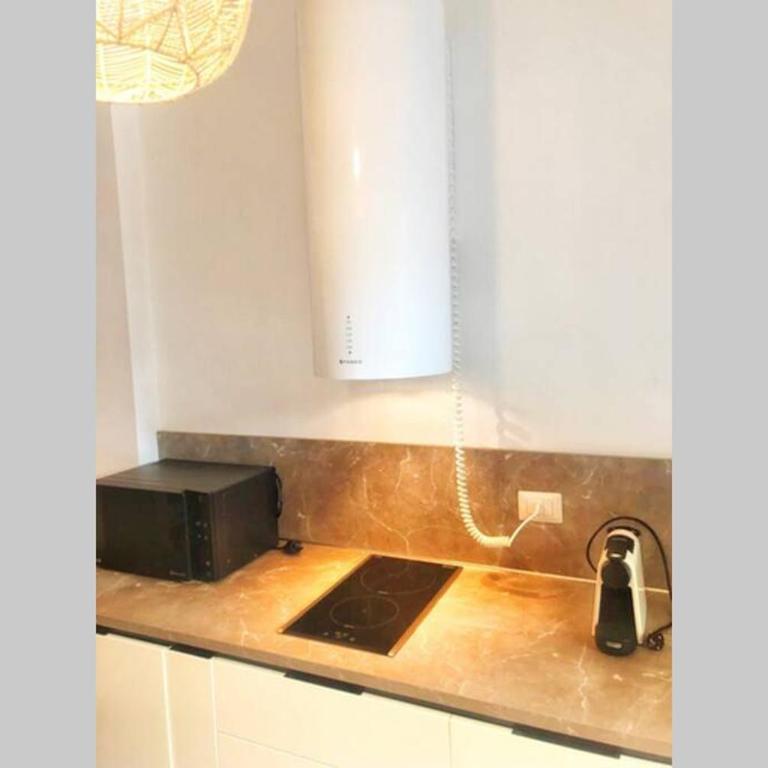 DIETRO L' ANGOLO Charme&Relax nel centro città - Casa con 2 Camere da Letto - 8
