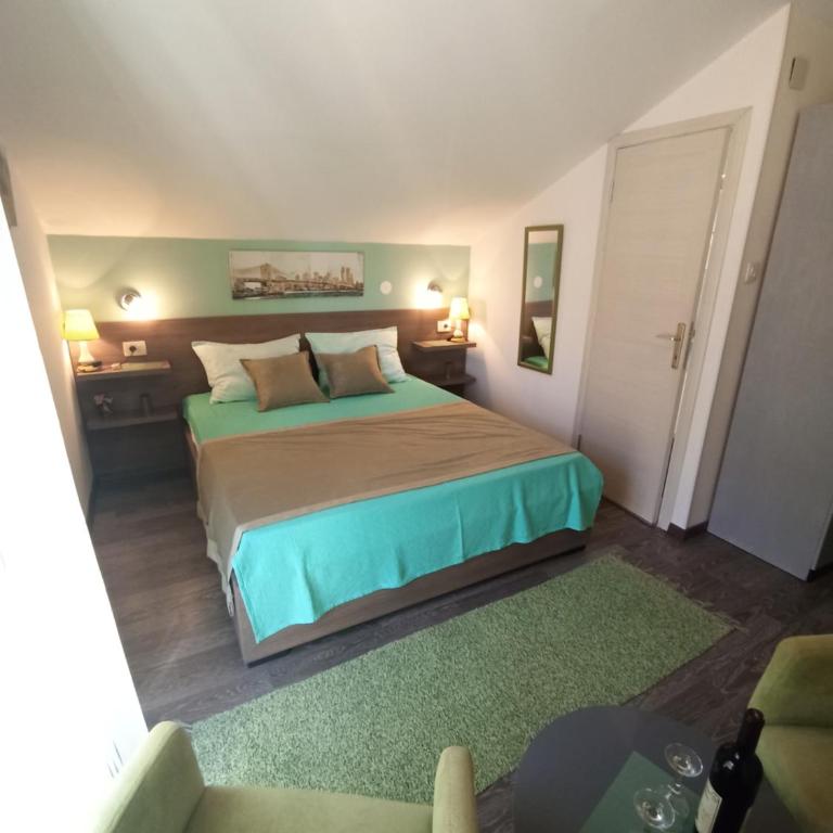 Apartment The Sea Coast - Double Room with Terrace - 17