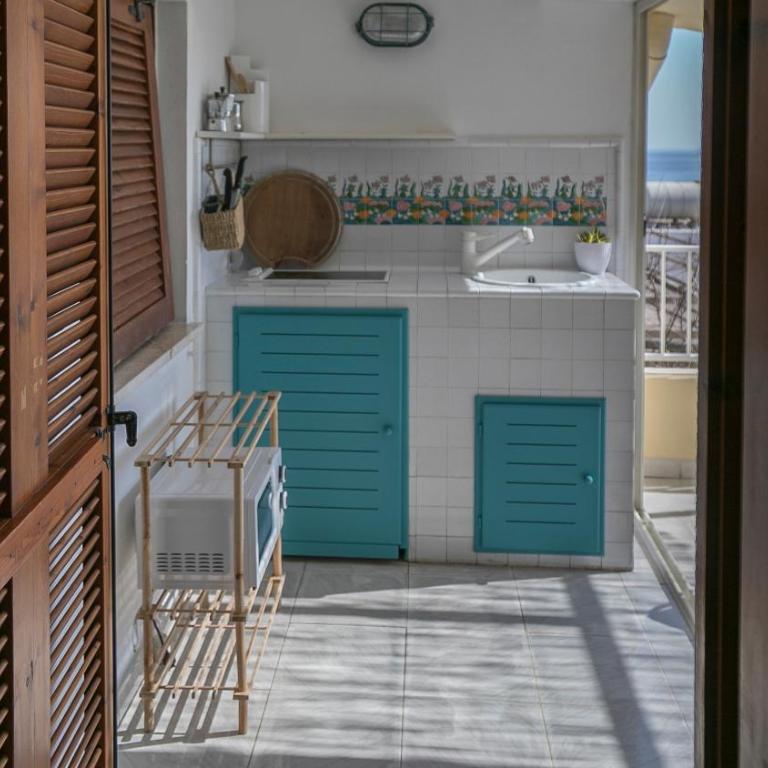 Panoramica attic room - Cala Gonone - Camera Familiare con Terrazza - 5