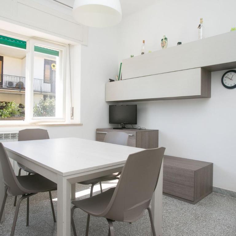 N050 - Numana, trilocale in centro con portico e posto auto - Two-Bedroom Apartment - 5