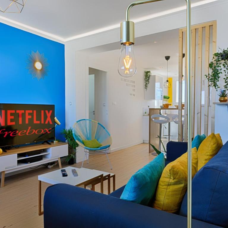 SMILE HÔME-Nid Panoramique VUE WOW ! SPAdéco - LoungeZEN - Terrasse ensoleillée - arrivée autonome - Netflix - emplacement idéal - Lumineux - rénové à neuf - Wifi Fibre - - Appartement 3 Chambres - 1