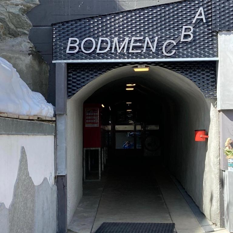 Bodmen B - Studio - 2