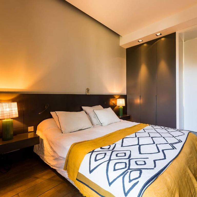 JOY Architect's villa with heated swimming pool and garden in Biarritz - Villa - 19