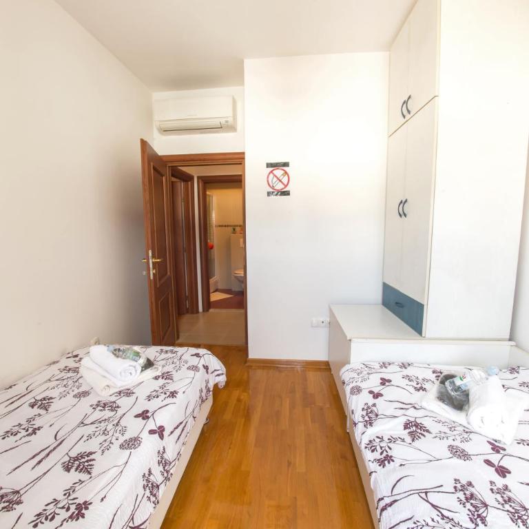 Apartment Orca Centar and free garage parking - Appartement avec Balcon - 23