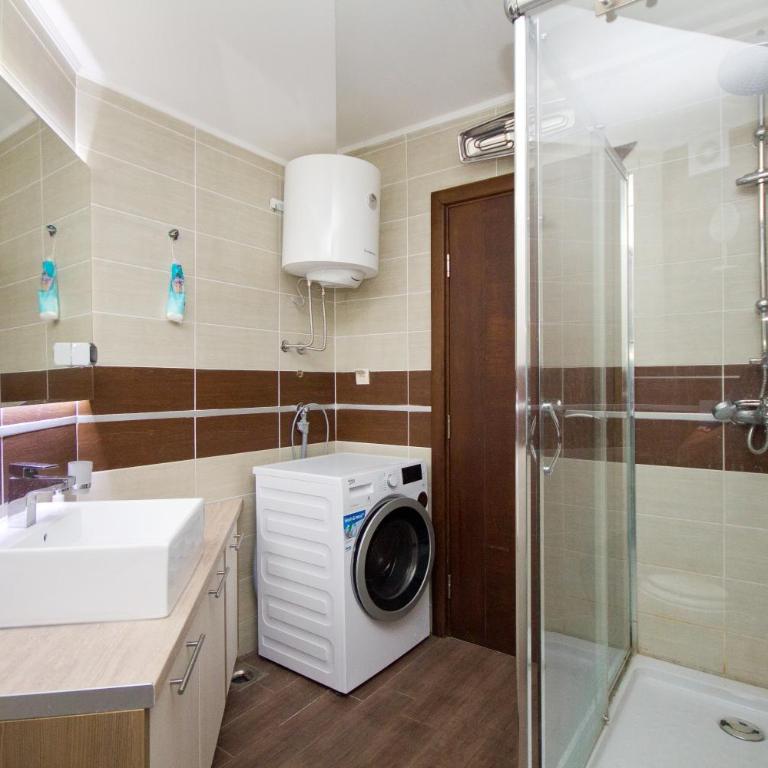 Lux Apartment "Lea" - Two-Bedroom Apartment - 42