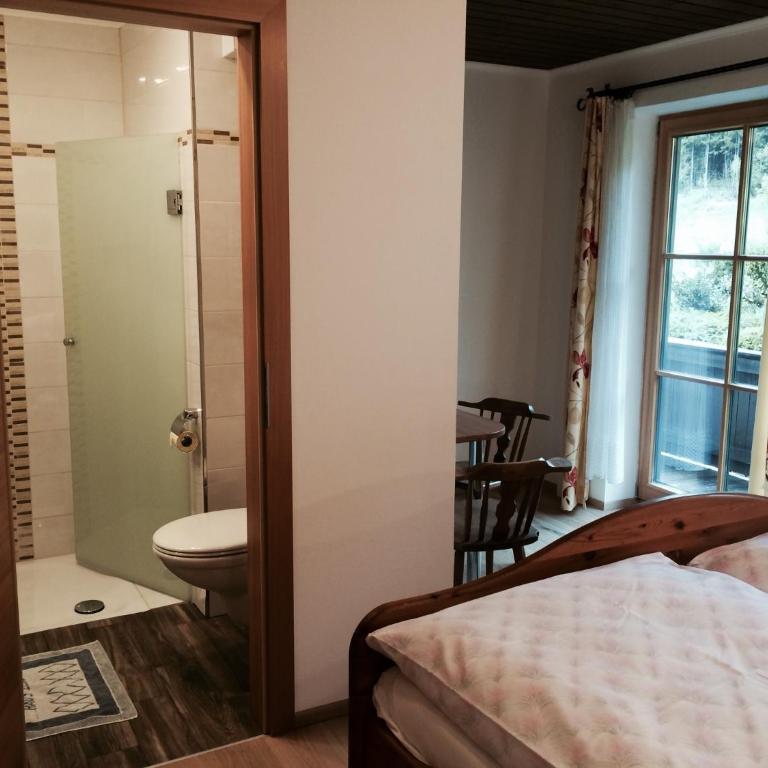 Haus Lisa - Doppelzimmer mit Bergblick - 1
