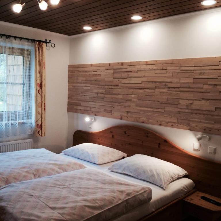 Haus Lisa - Doppelzimmer mit Bergblick - 2