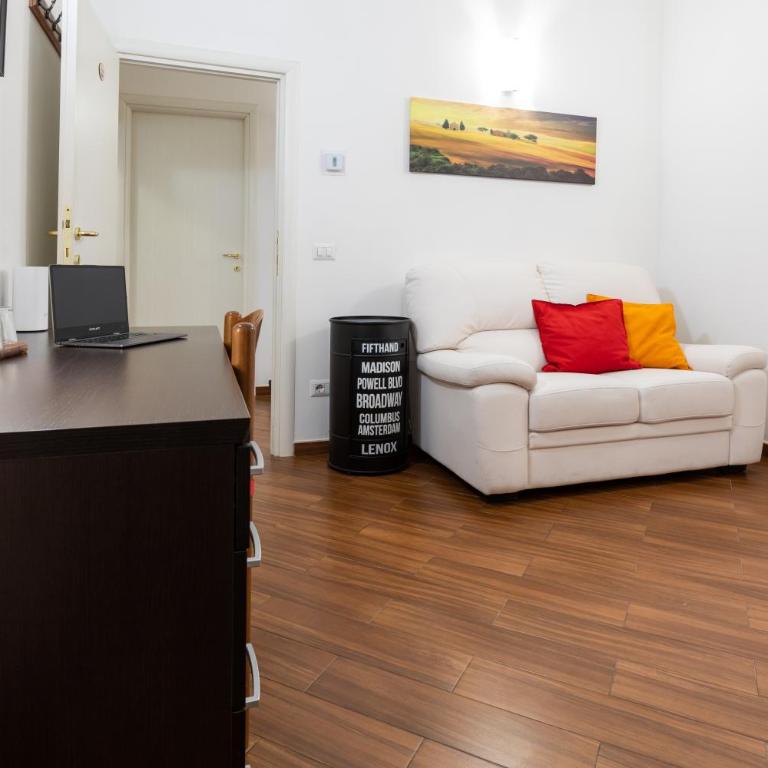 Maison Orange Florence - Two-Bedroom Apartment - 14