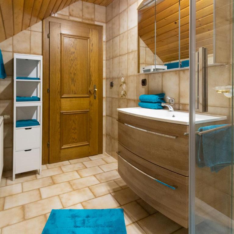 Ferienwohnung Claudia - Apartment mit Blick auf die Berge - 27