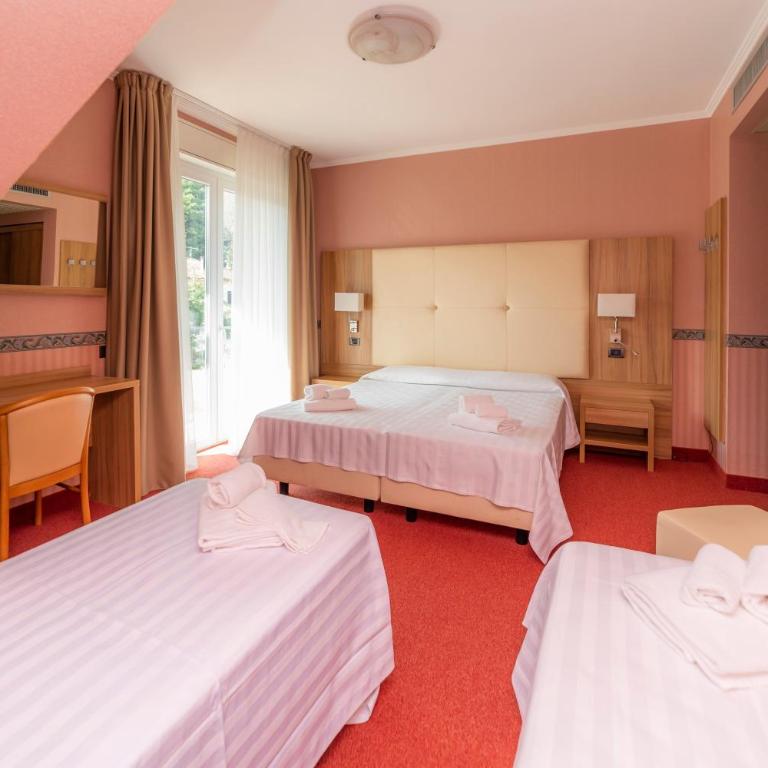 Hotel Della Torre - Camera Familiare (2 Adulti + 2 Bambini) - 5