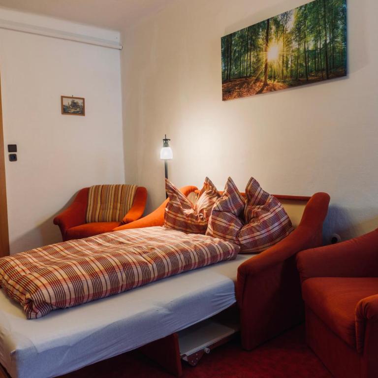 Gasthof Scherer - Doppelzimmer mit Zustellbett - 2