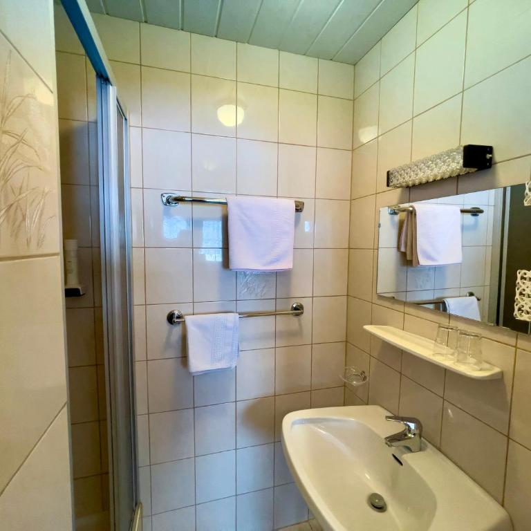 Gasthof Scherer - Doppelzimmer mit Balkon - 1
