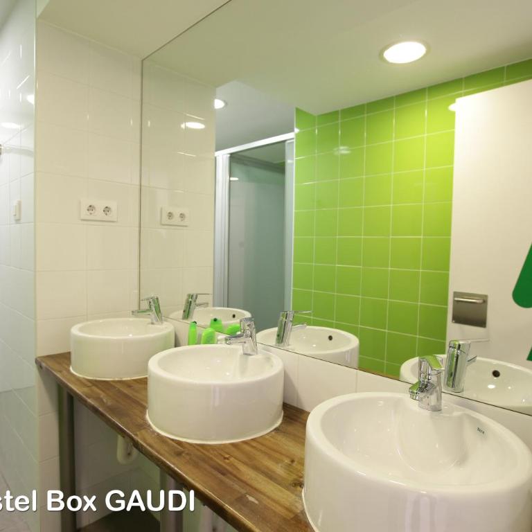 Rocket Hostels Gracia - Bed in 6-Bed Mixed Dormitory Room - 6