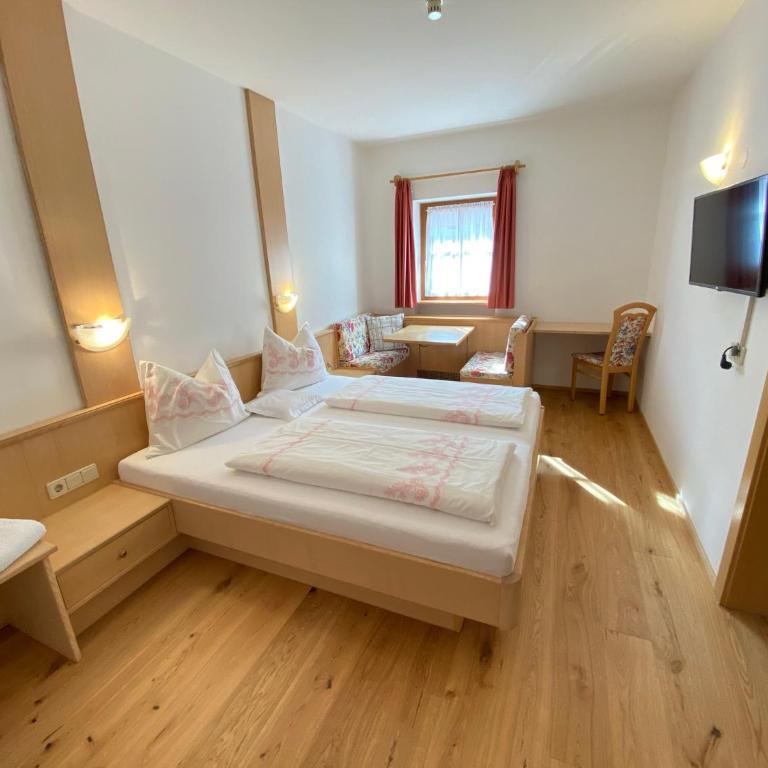 Farmstay Lindnerhof Apartments & Rooms - Camera Matrimoniale Piccola - 4