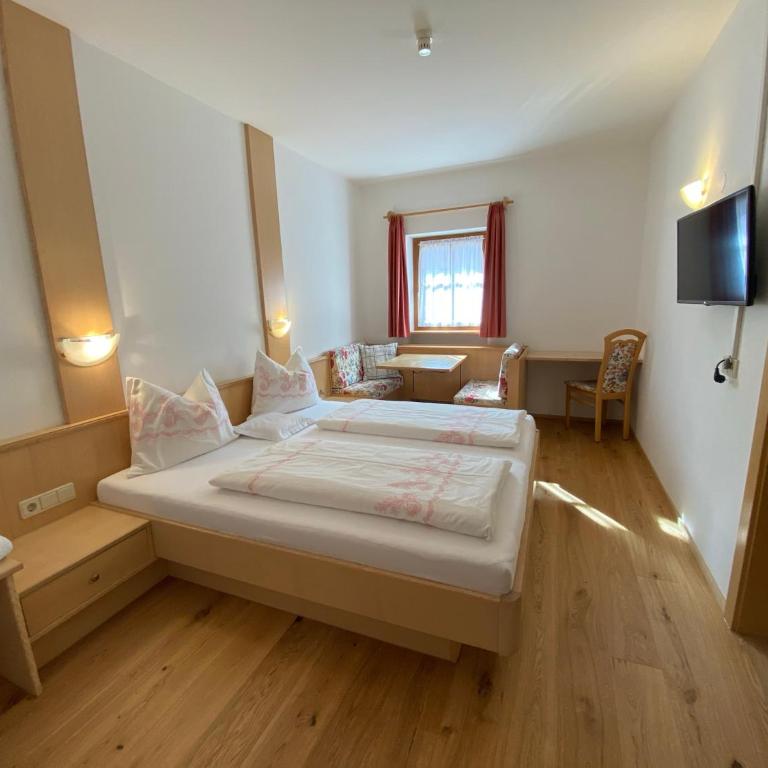 Farmstay Lindnerhof Apartments & Rooms - Camera Matrimoniale Standard - 4