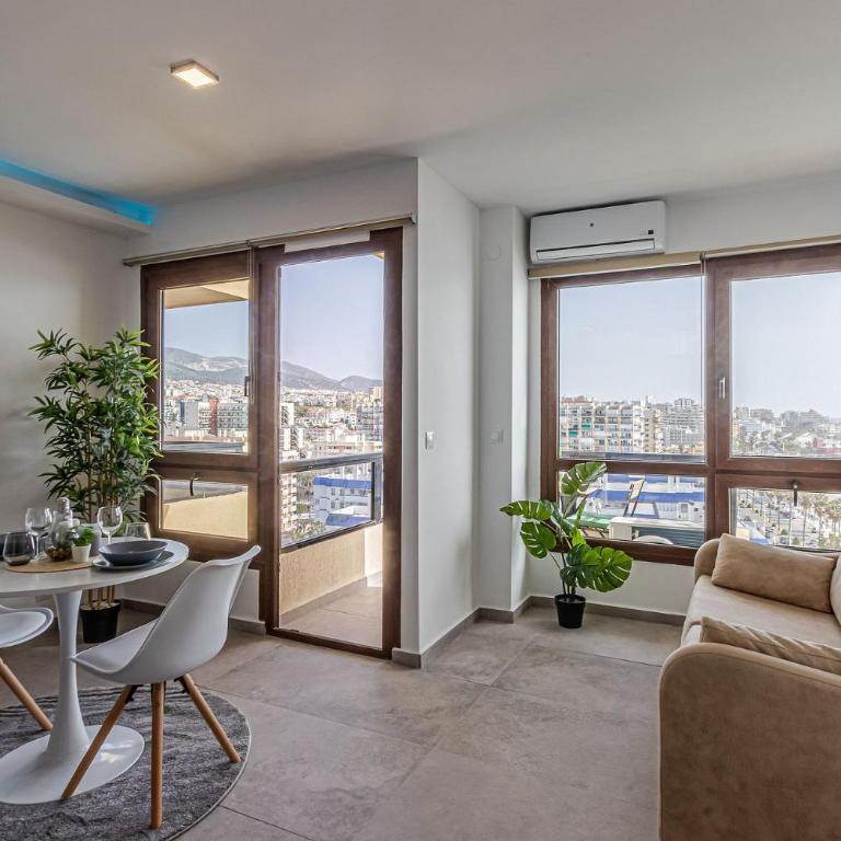Beachfront with Spectacular views and Swimming pool - Studio Apartment - 5