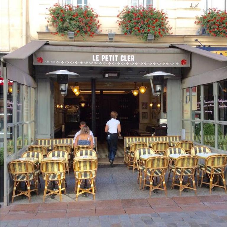 CHABLIS 27 avenue de la Bourdonnais 75007 - Appartement 1 Chambre - 51