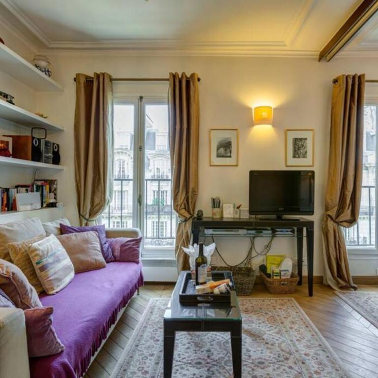 CHABLIS 27 avenue de la Bourdonnais 75007 - Appartement 1 Chambre - 21