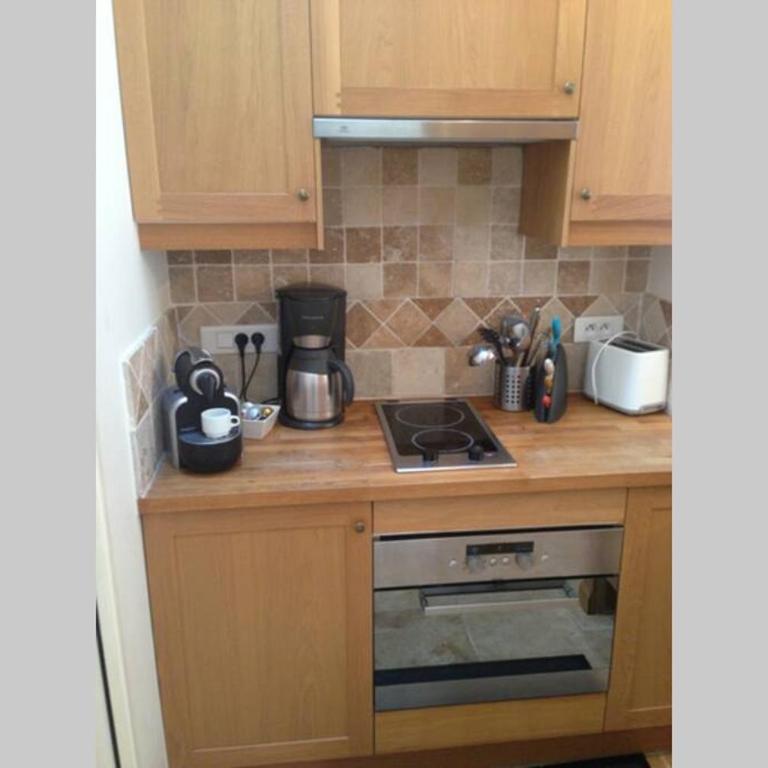 CHABLIS 27 avenue de la Bourdonnais 75007 - Appartement 1 Chambre - 17