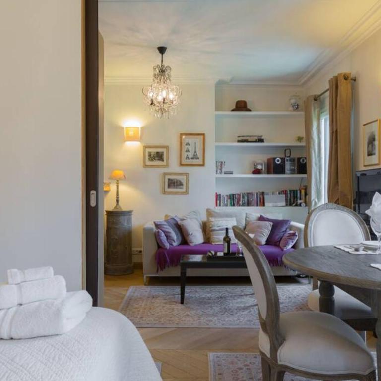 CHABLIS 27 avenue de la Bourdonnais 75007 - Appartement 1 Chambre - 39
